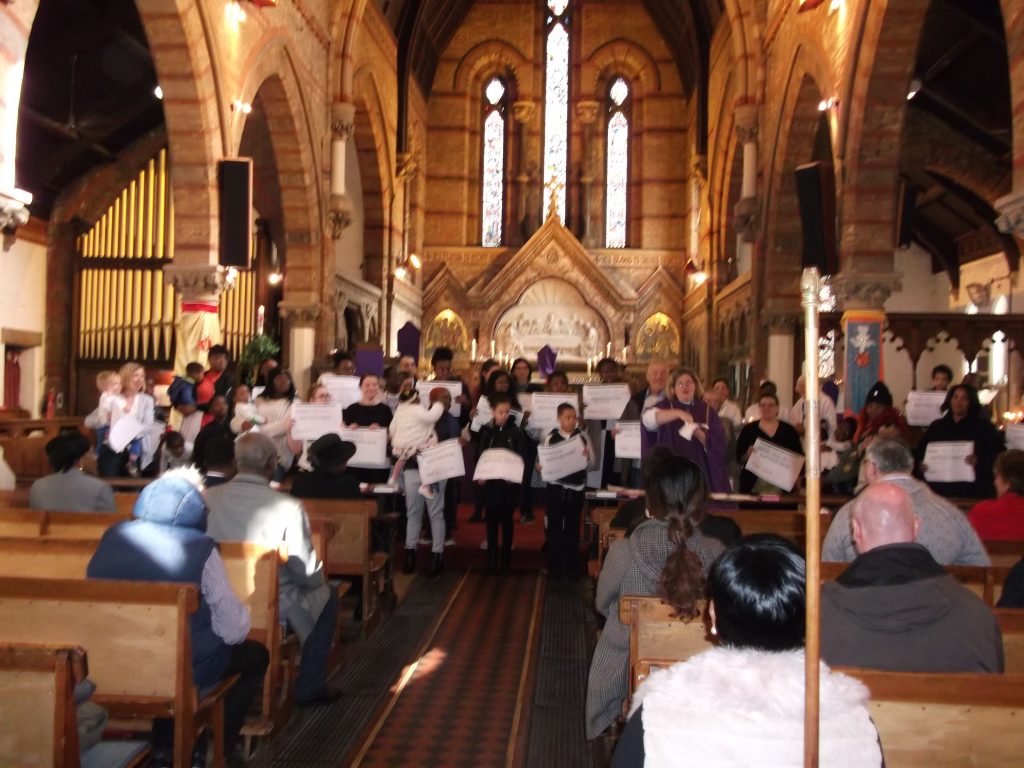 Mothering Sunday 2017 at Holy Saviour, Croydon – Holy Saviour Church ...